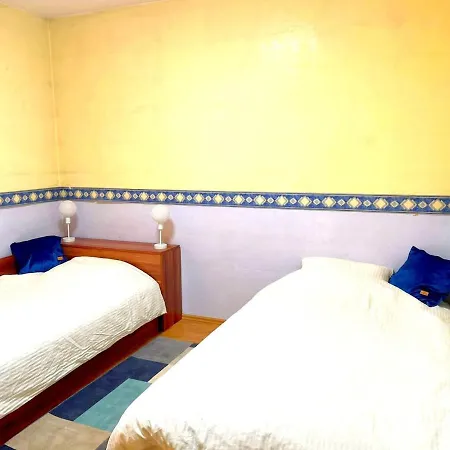 Velisia Near Ayazmo And Stadium דירה